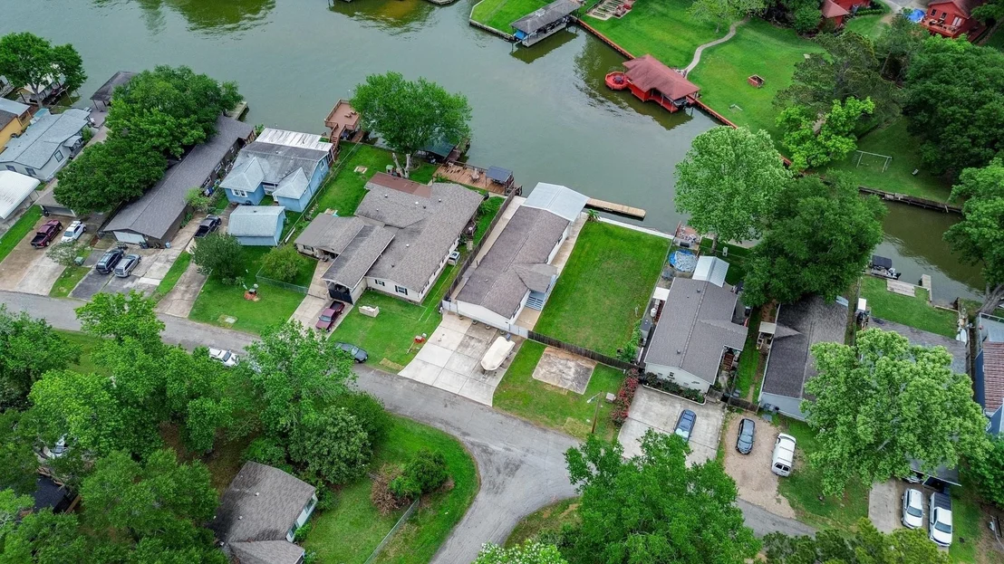Photo of 14186 Shadow Bay Drive