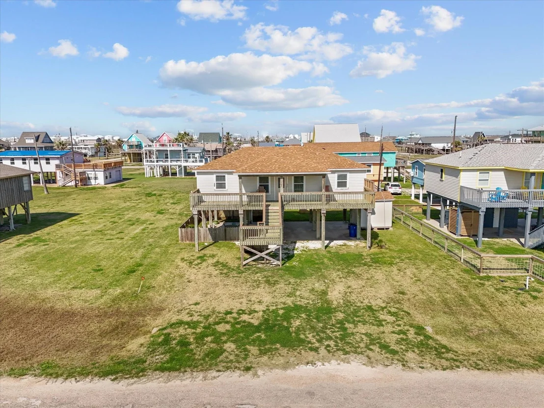 Photo of 1206 Middle Drive W