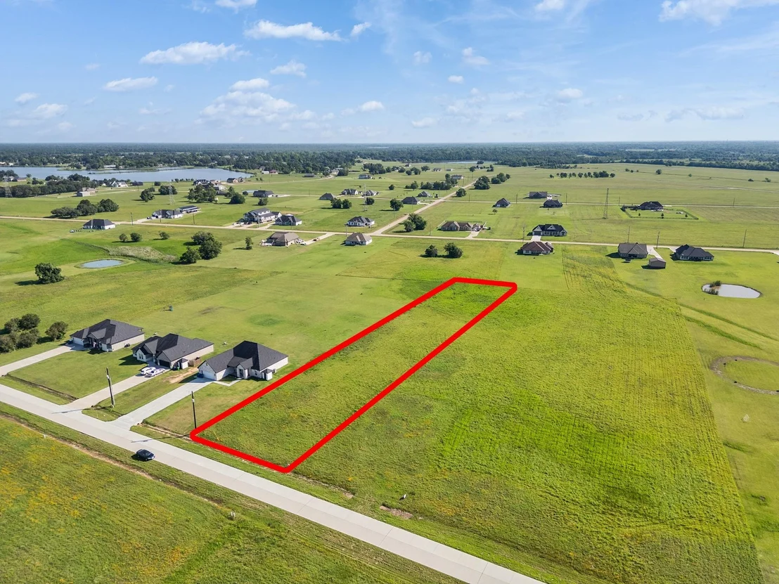 Photo of 602 Longhorn Trail