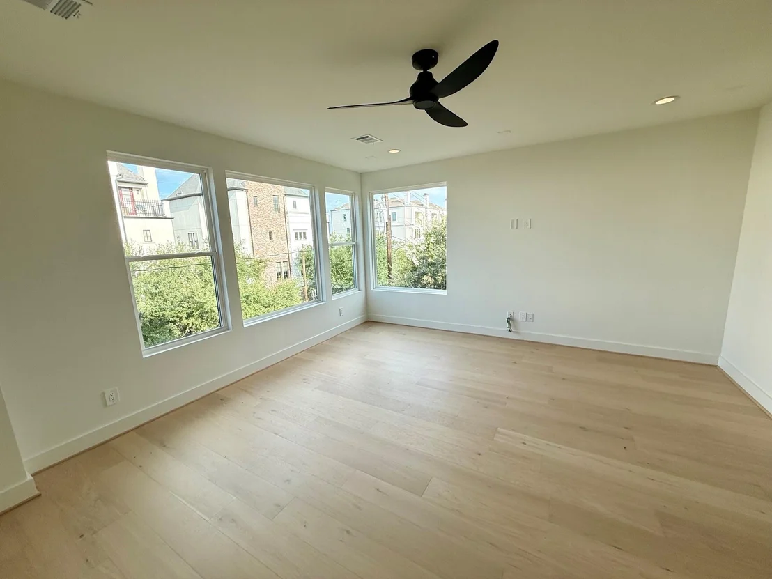 Photo of 3909 Driscoll Street