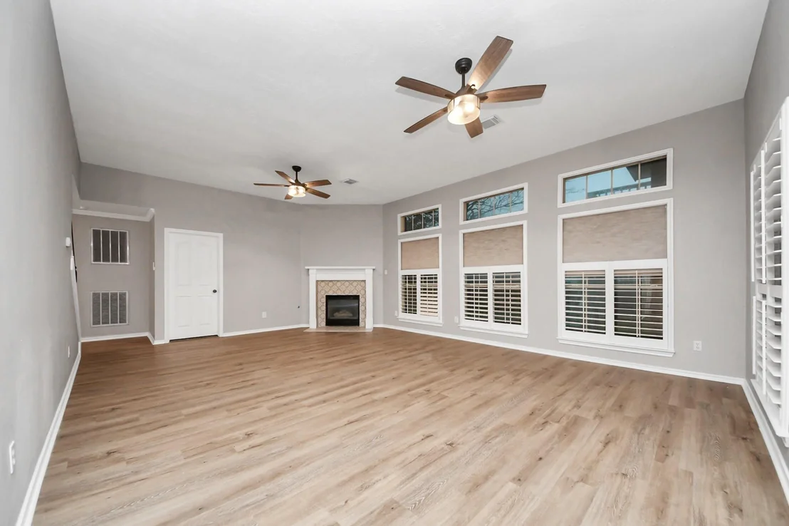 Photo of 1410 Long View Drive