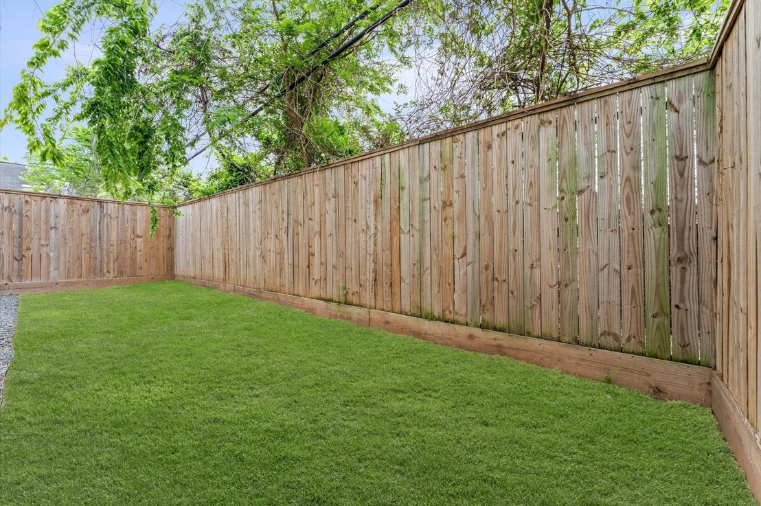 Photo of 3339 Beverly Forest Drive
