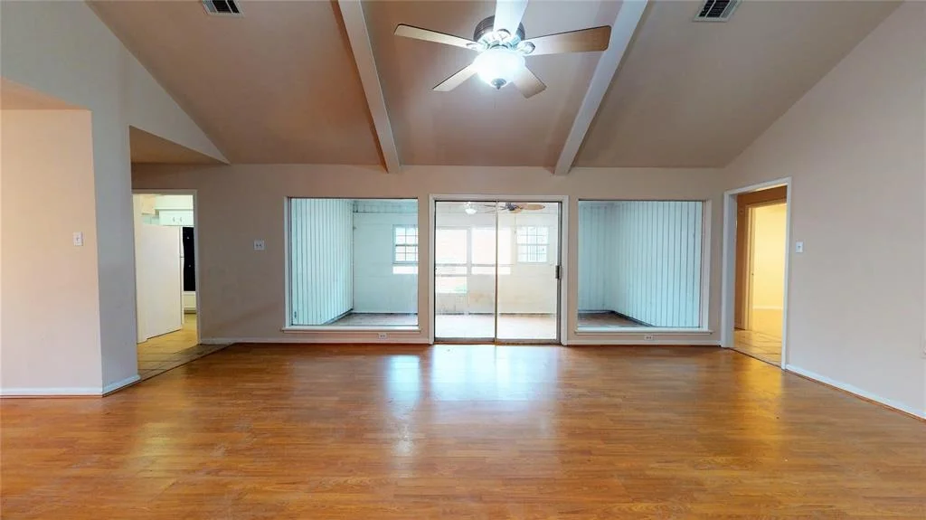 Photo of 7806 Albin Lane