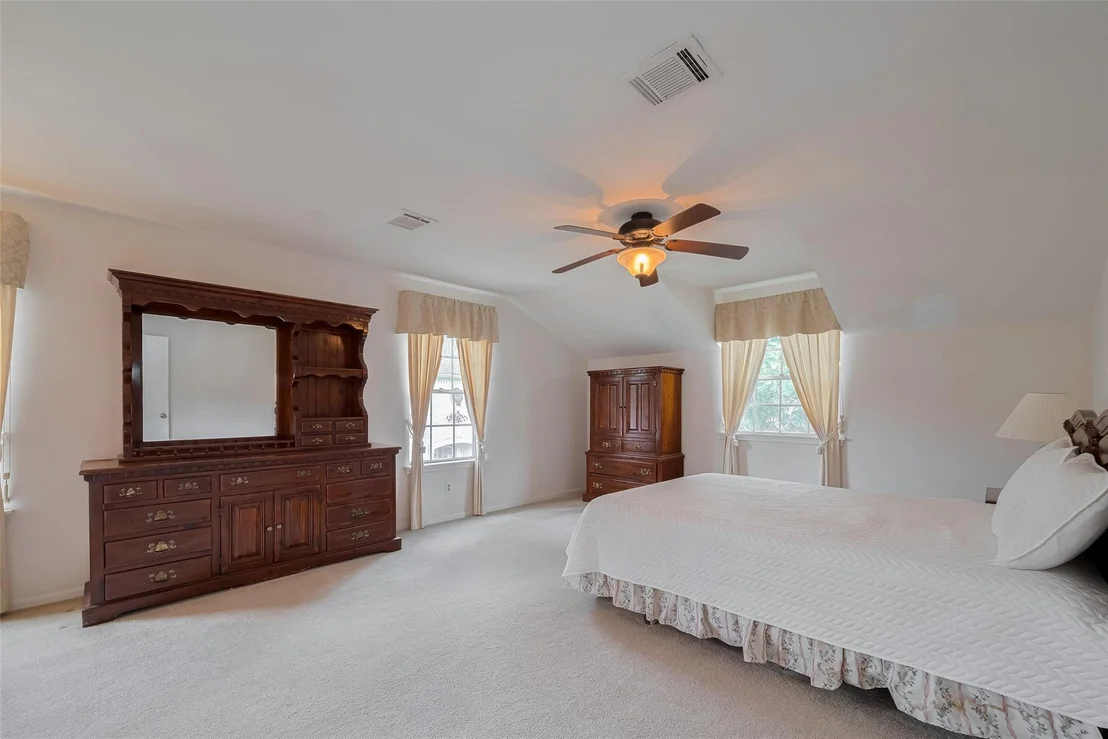 Photo of 1015 Devonport Lane