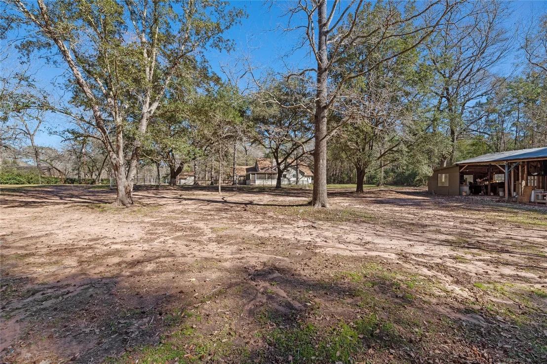 Photo of 23115 Cardinal Drive