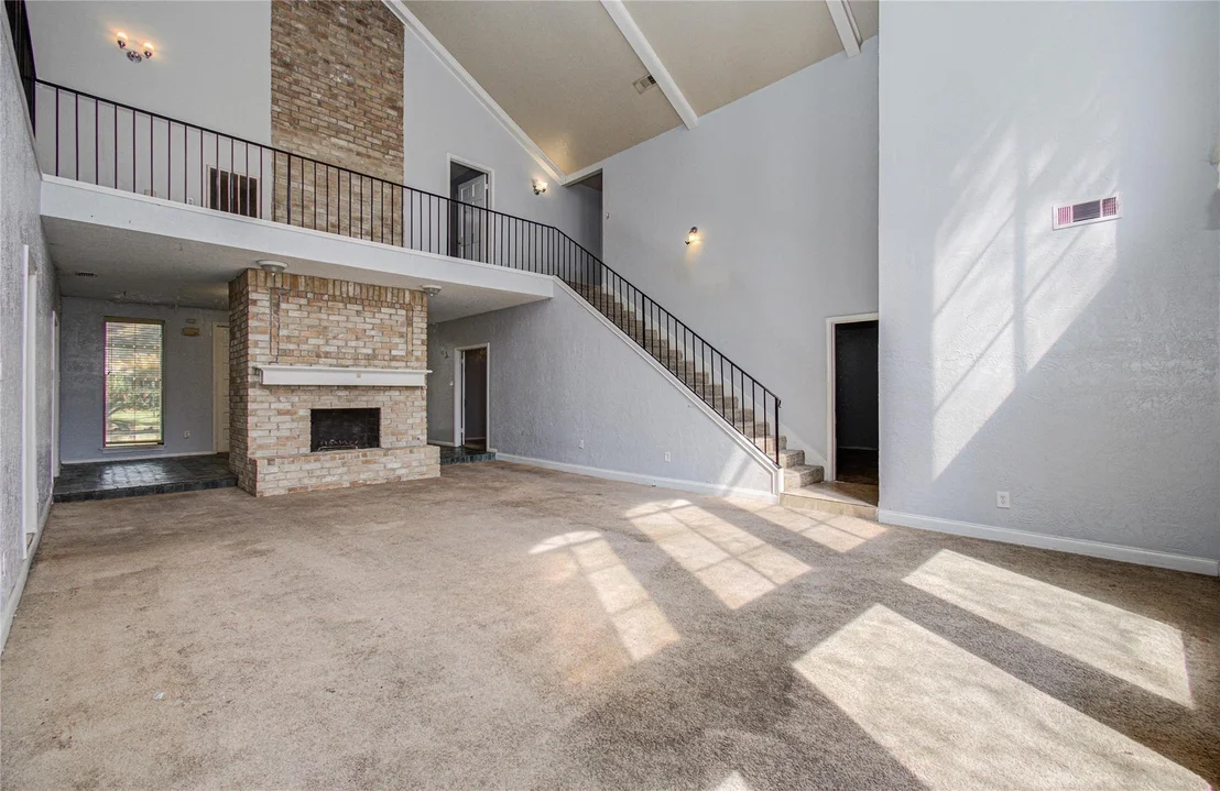 Photo of 8103 Oak Moss Drive
