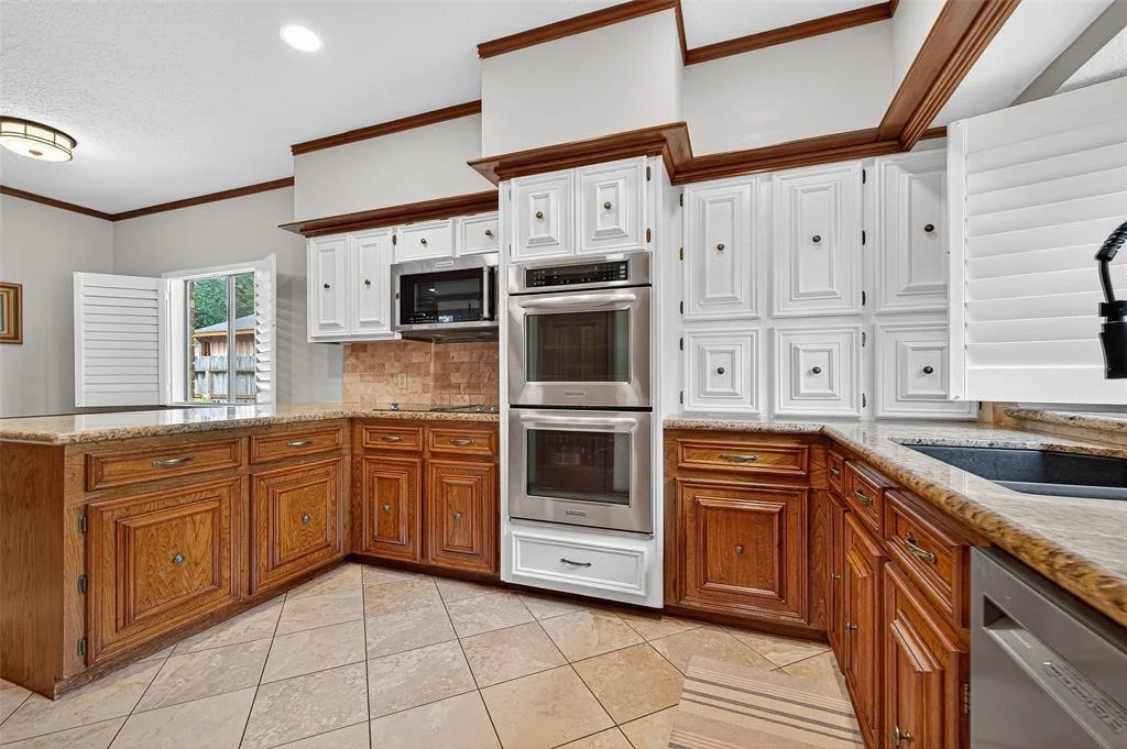 Photo of 18327 Forest Elms Drive