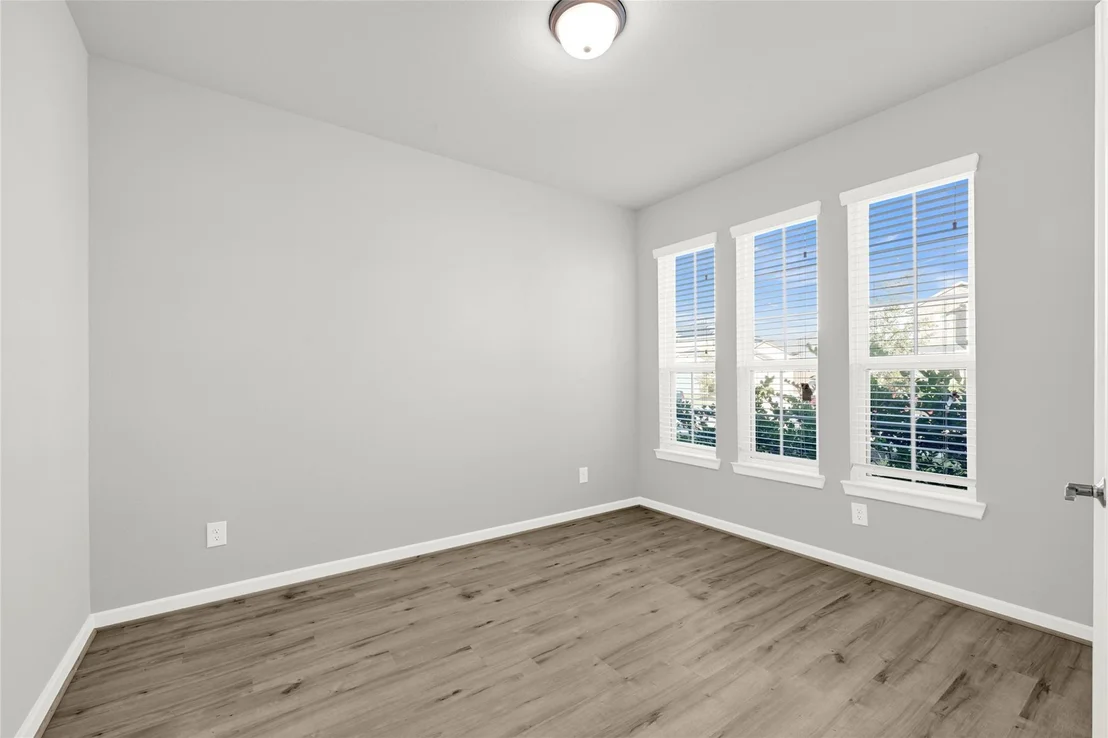 Photo of 9111 Hunter Hill Drive