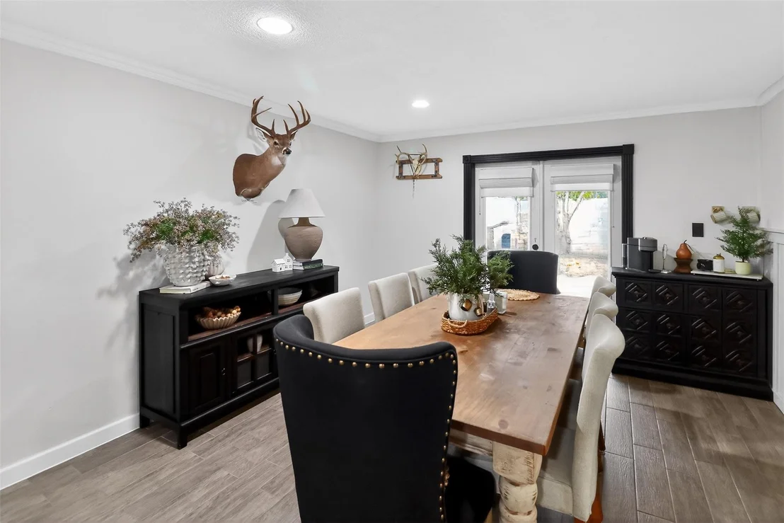 Photo of 8935 Glen Shadow Drive