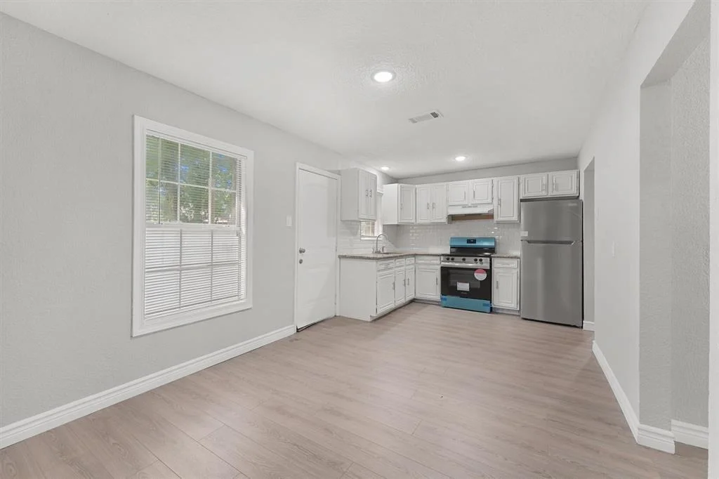 Photo of 2323 Marshall Street