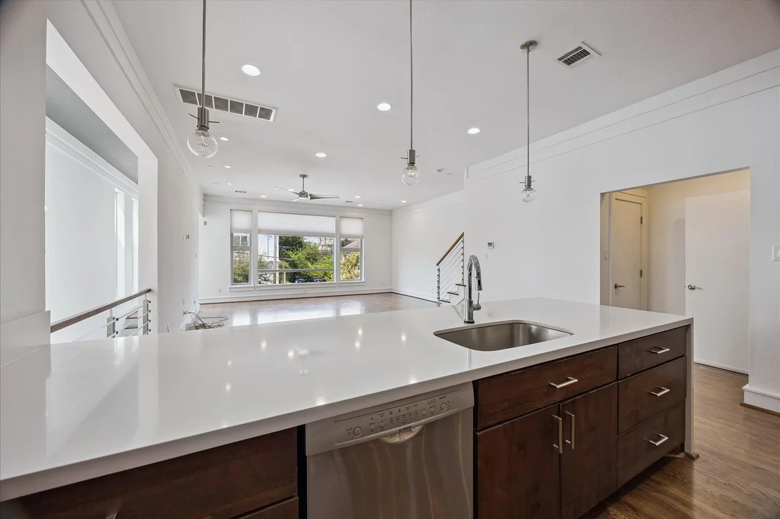 Photo of 5413 Jackson Street