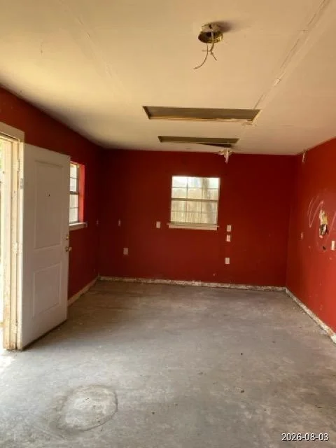 Photo of 718 Hollyvale Drive