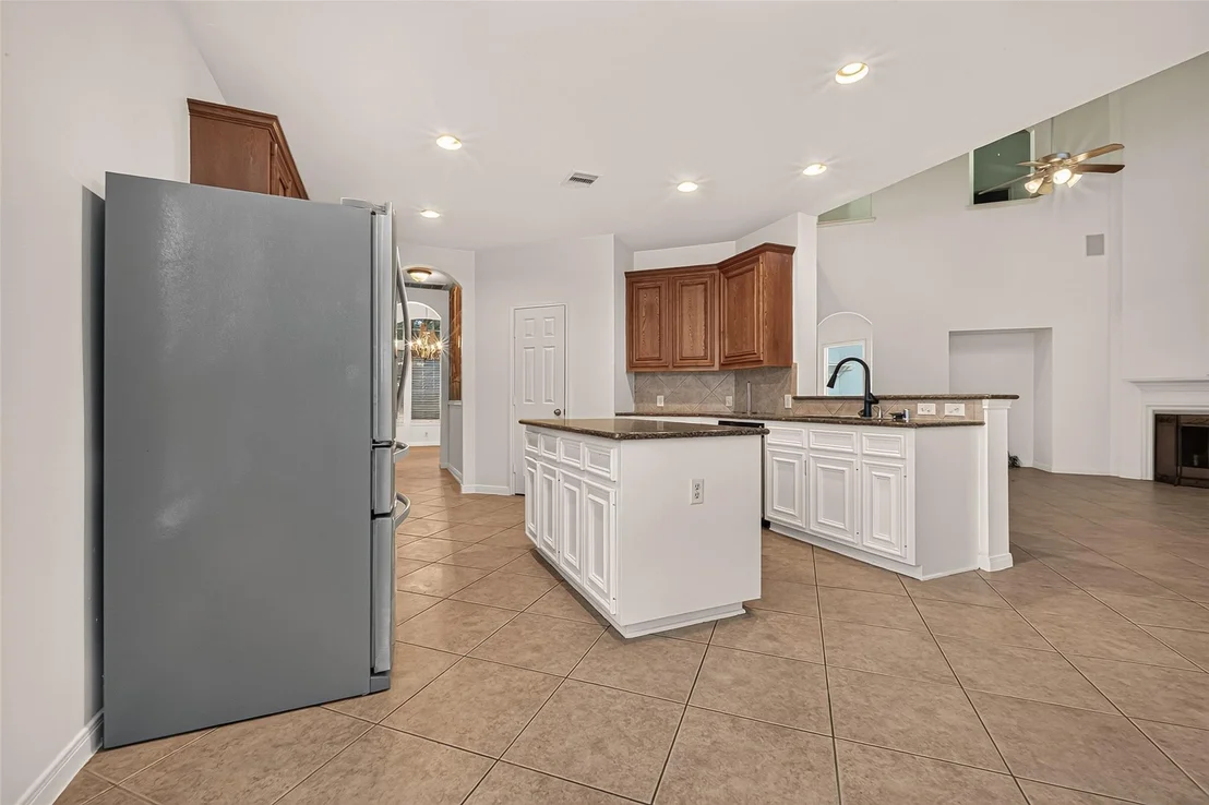 Photo of 331 Silver Creek Circle
