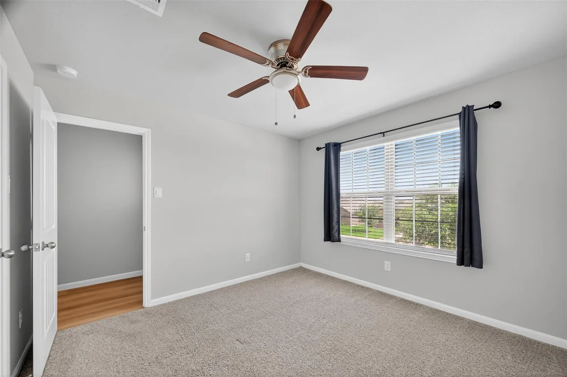Photo of 718 Harvest Bluff Drive