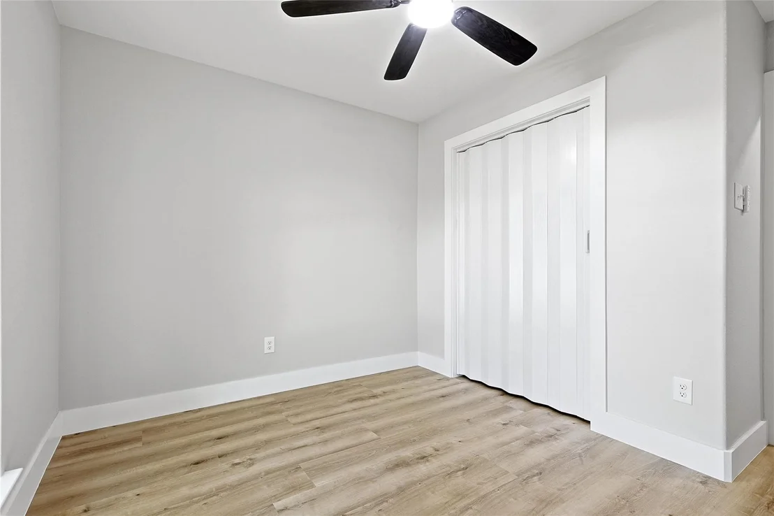Photo of 11415 Echo Ledge Street
