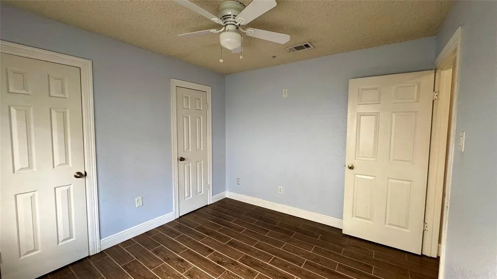 Photo of 2406 Shady Bayou Lane