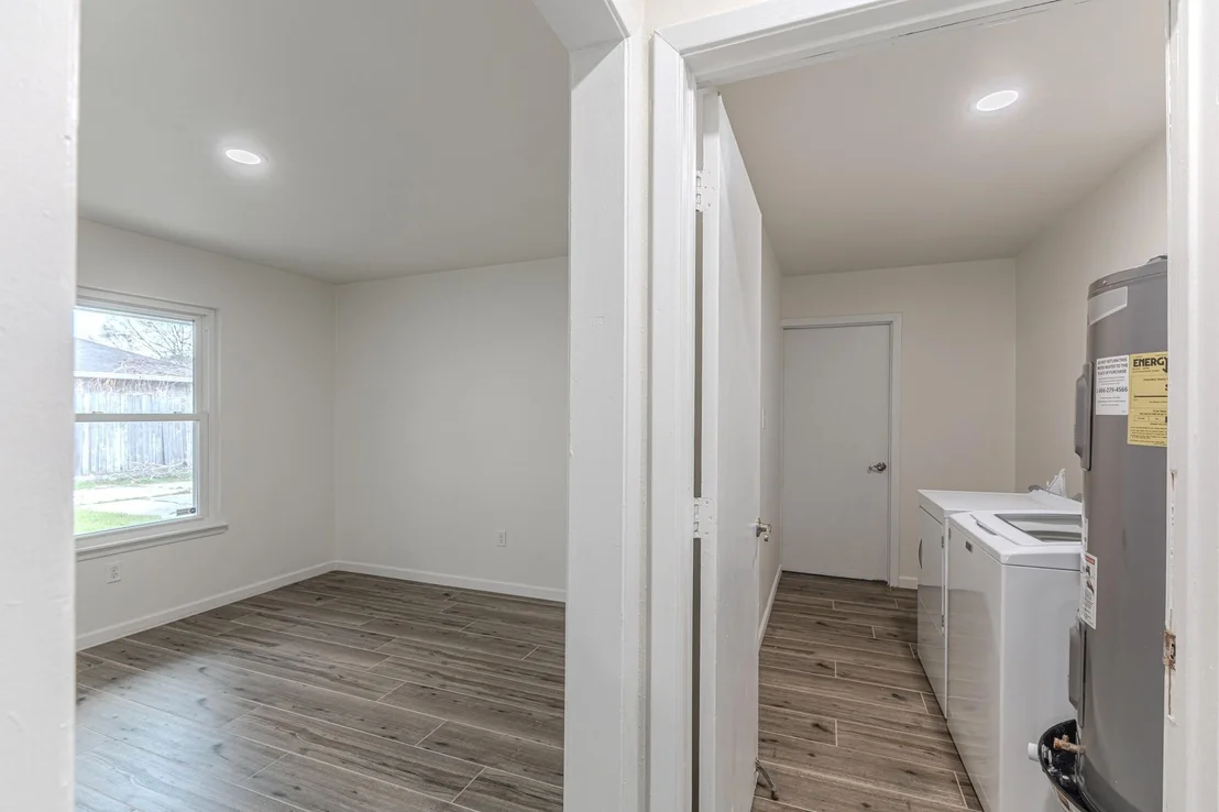 Photo of 5819 Sunnygate Drive