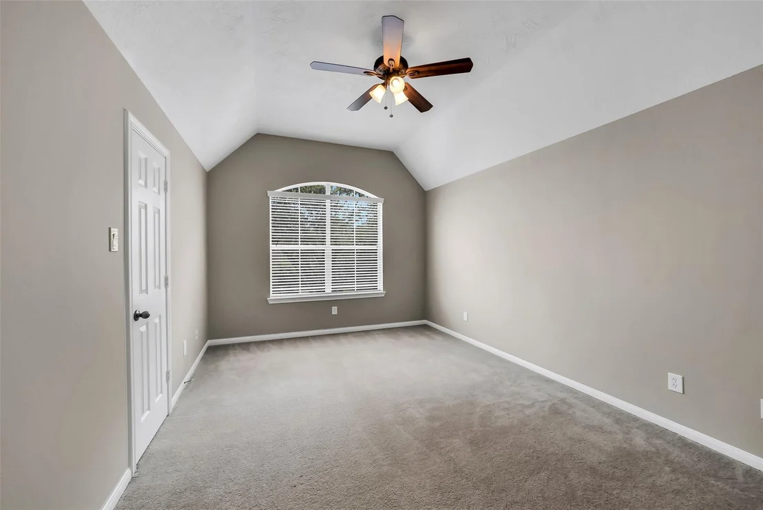Photo of 25911 Shady Dawn Lane
