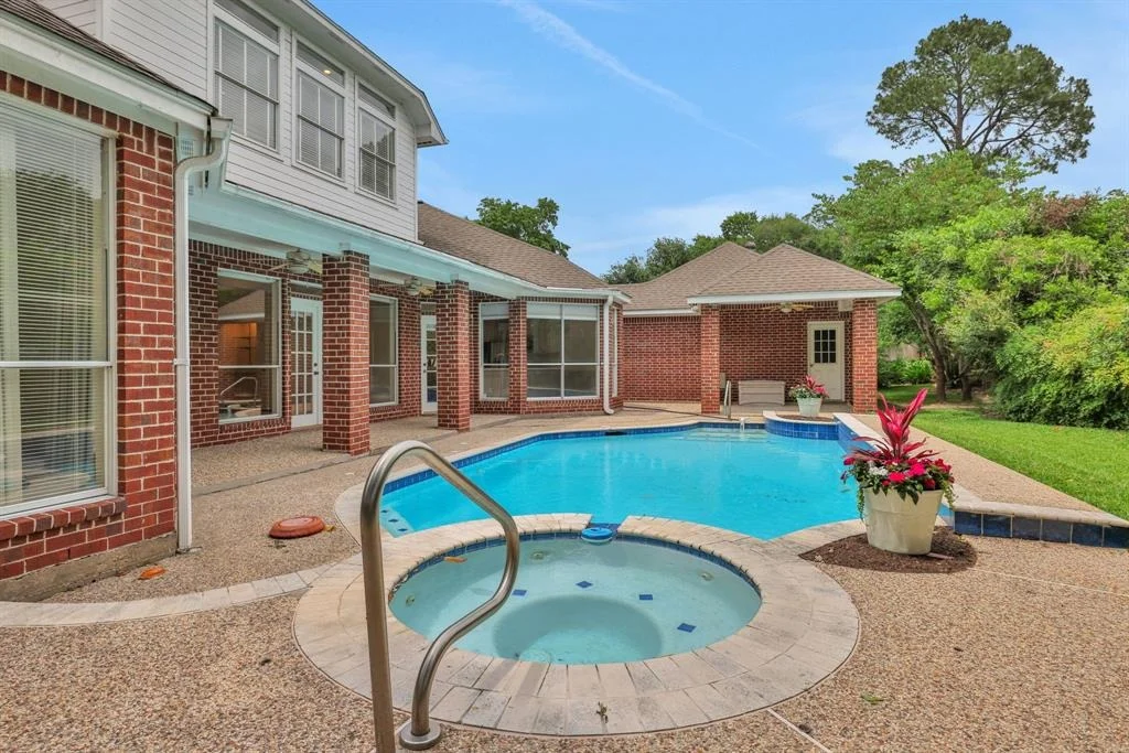 Photo of 611 Timber Circle