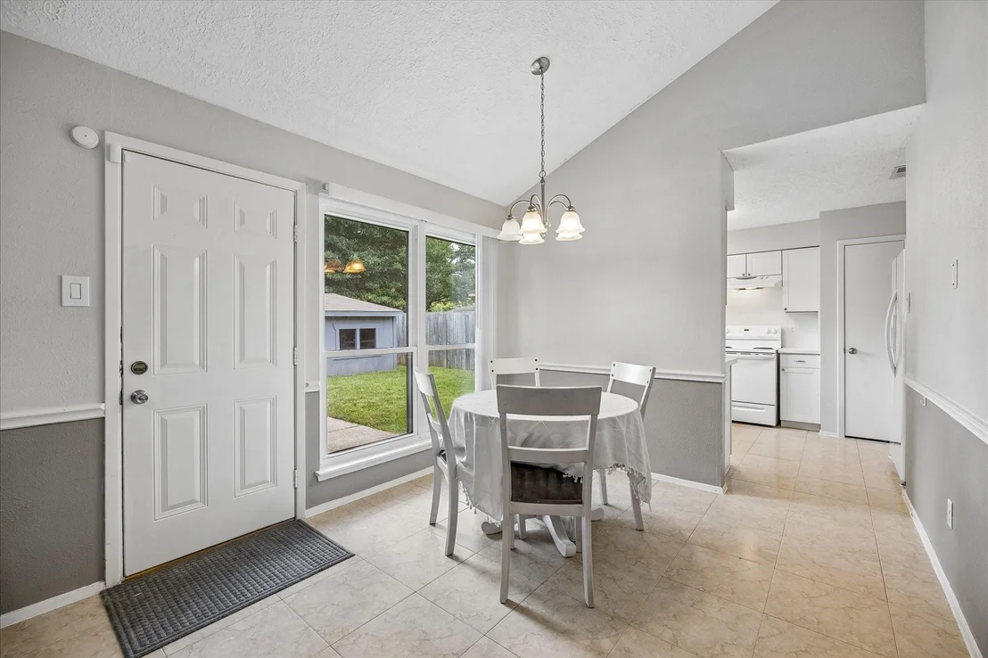 Photo of 21015 Waymare Lane