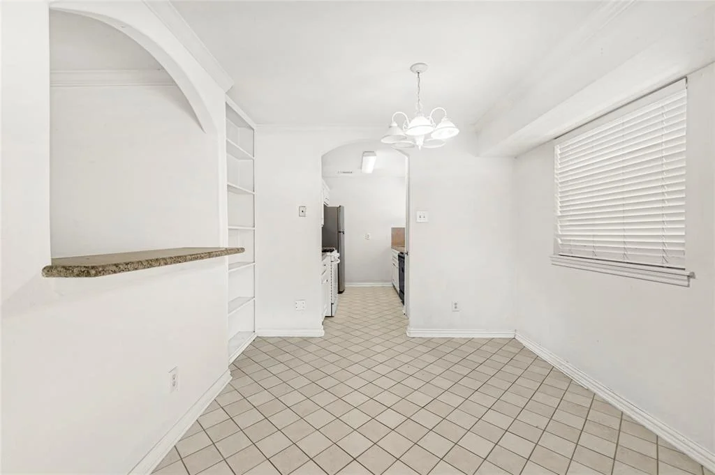 Photo of 4812 Honeysuckle Lane