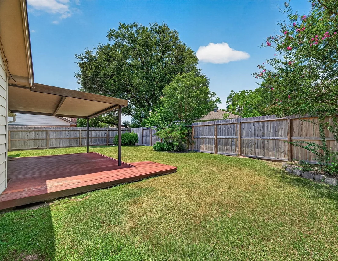 Photo of 15814 Boulder Oaks Drive