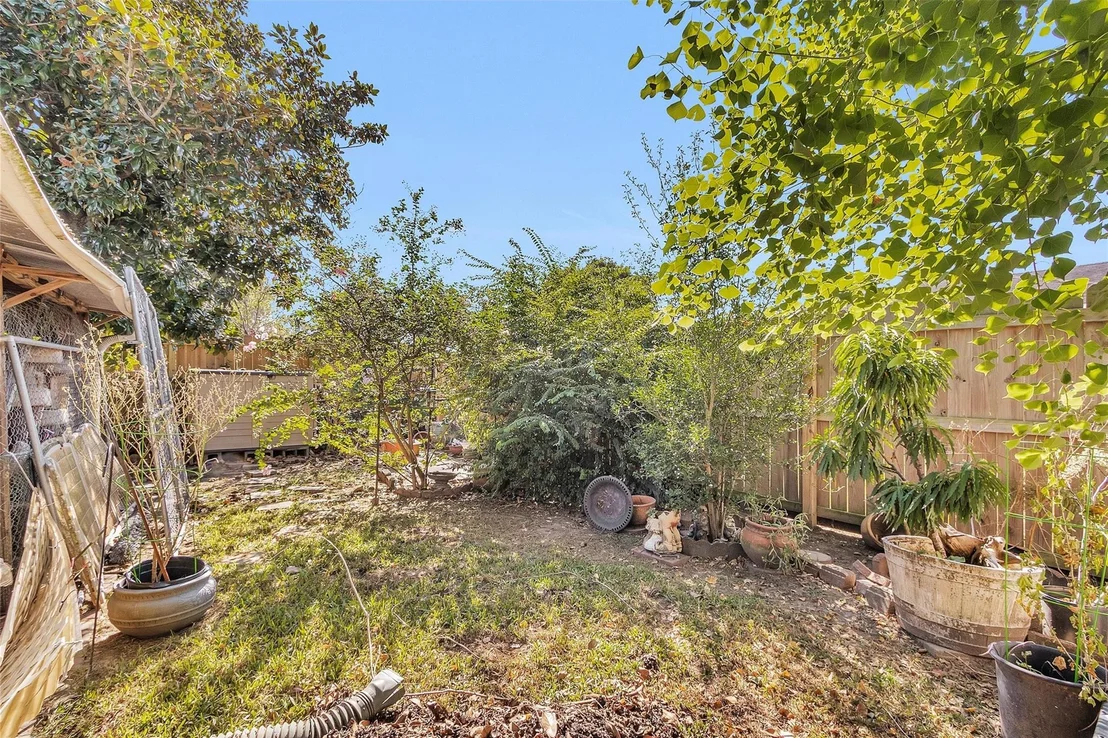 Photo of 1414 N Circle Park Street
