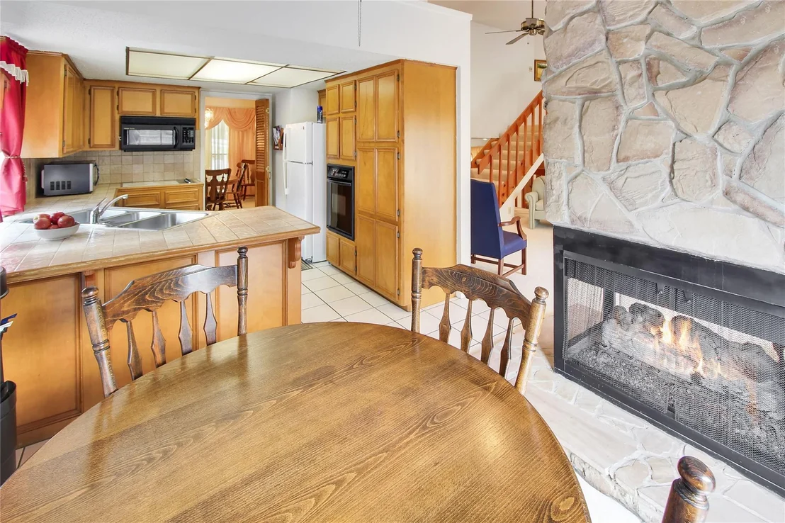 Photo of 19538 Enchanted Oaks Drive