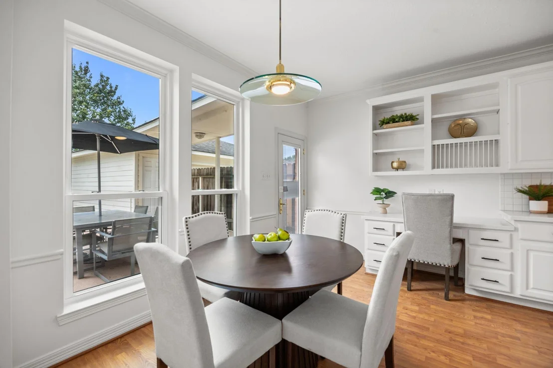 Photo of 1922 Stormcroft Circle