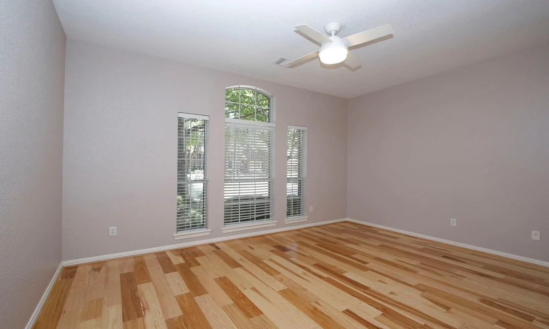 Photo of 1514 Robins Forest Drive