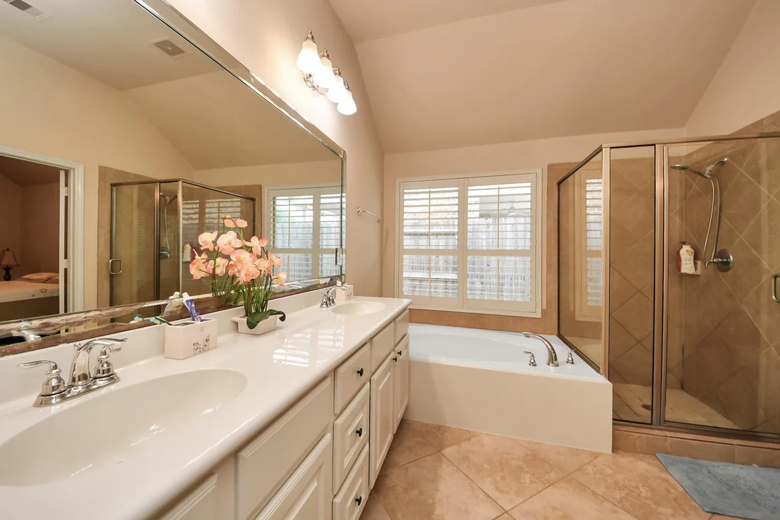 Photo of 28010 Hollyfare Drive