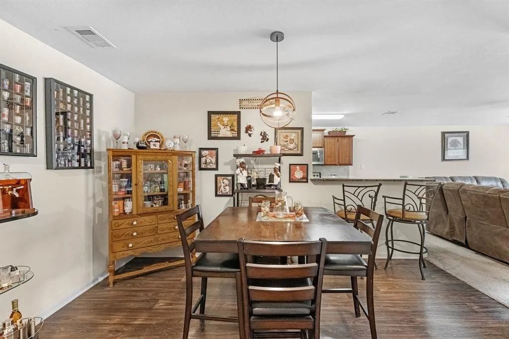 Photo of 531 Douro Drive