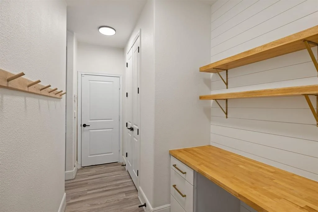 Photo of 10021 Preserve Way