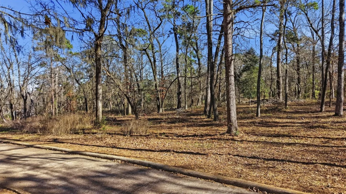 Photo of Lots 81 & 82 Lake Oaks Circle