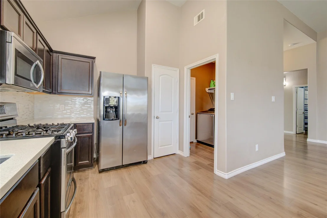 Photo of 5263 Lilac Hollow Lane