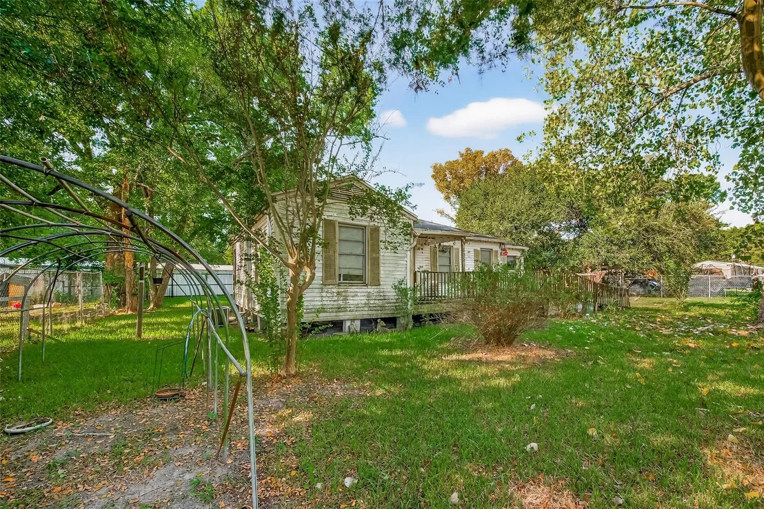 Photo of 605 Heather Gate Lane