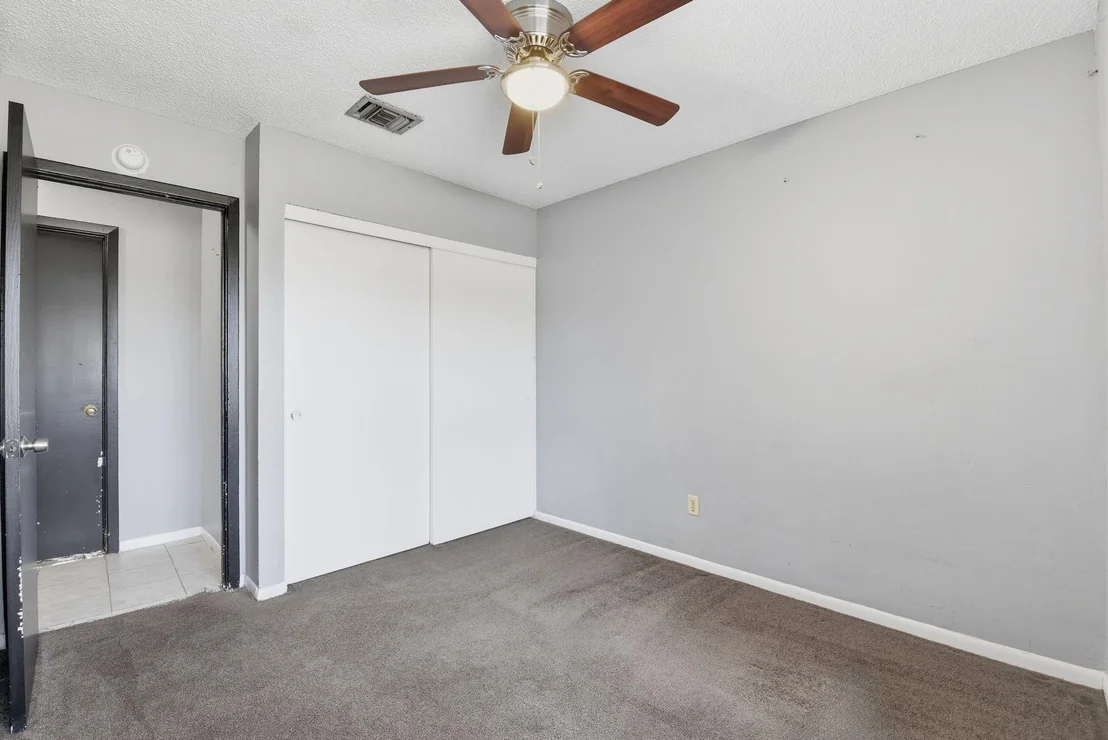 Photo of 5203 Smokey River Drive