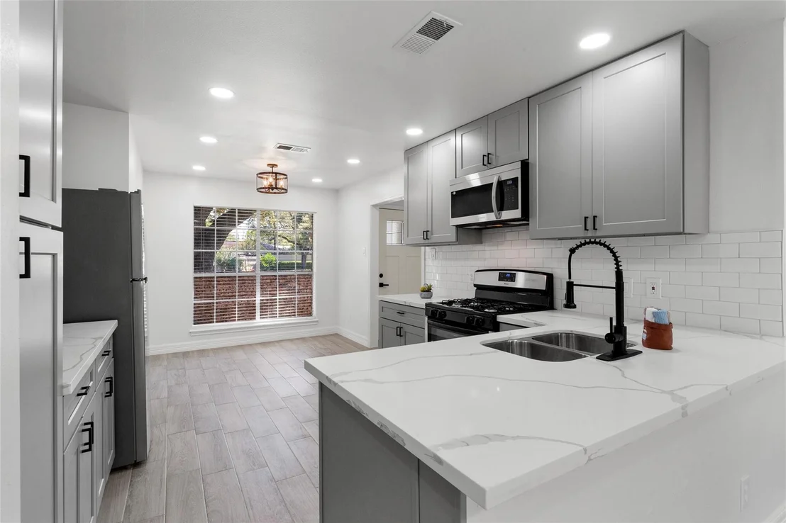 Photo of 3339 Spring Valley Road