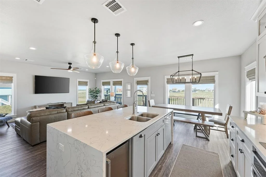 Photo of 4003 Mitote Drive
