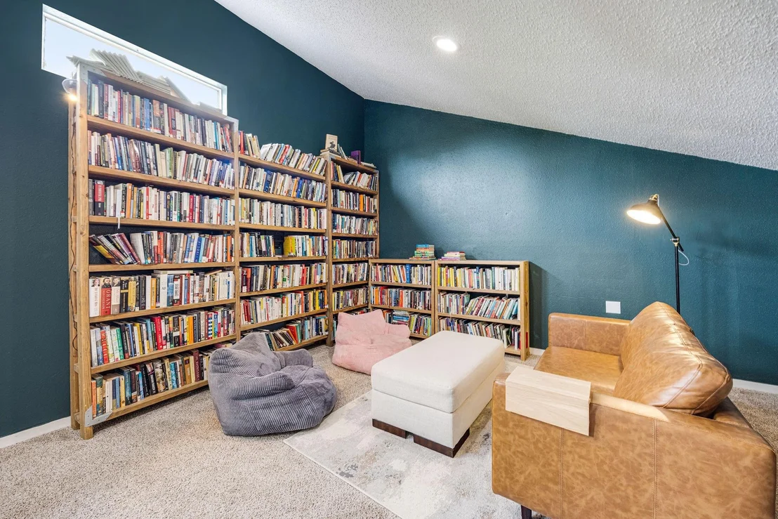 Photo of 3711 Moss Tree Road