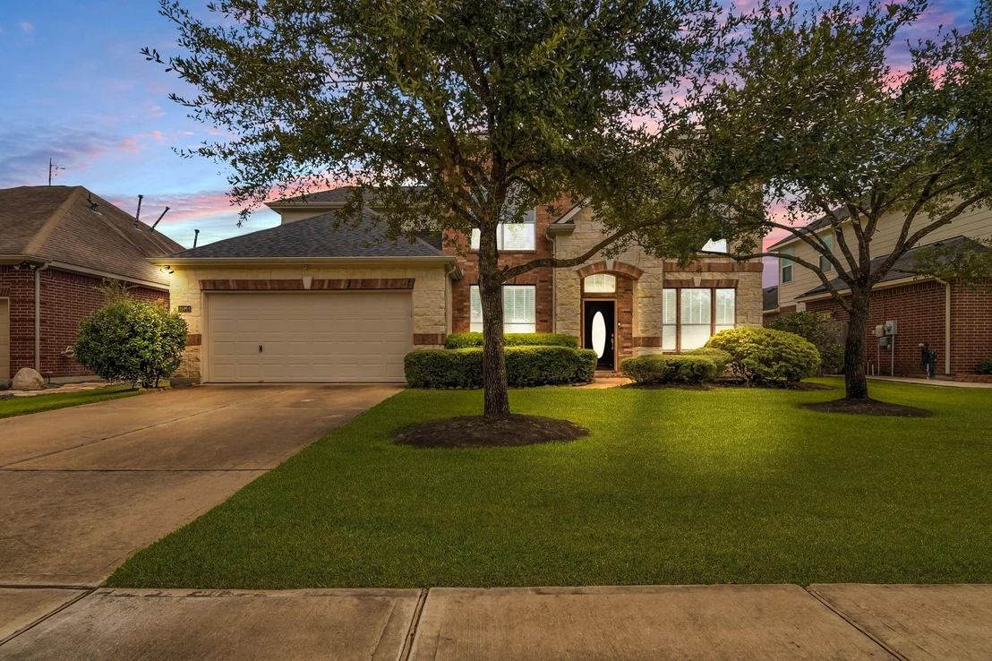 Photo of 17414 Elverson Oaks Drive