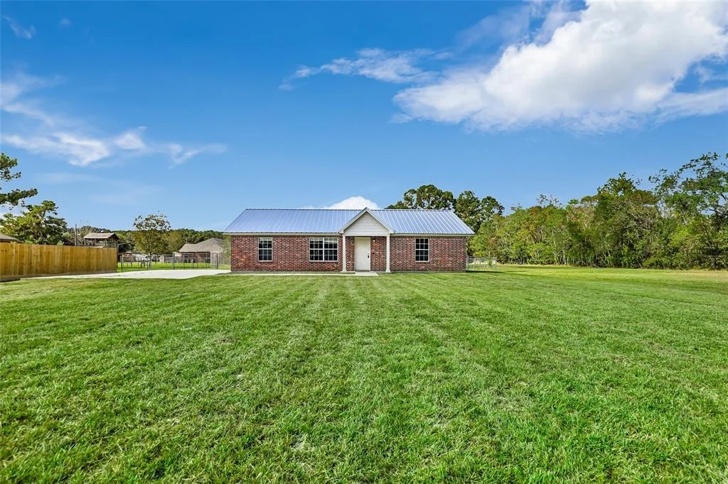 Photo of 25 County Road 2208 1