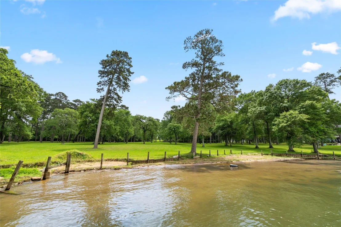 Photo of 15126 Walden Road