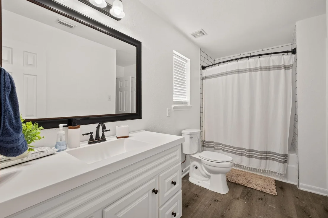 Photo of 17307 Thicket Hollow Lane