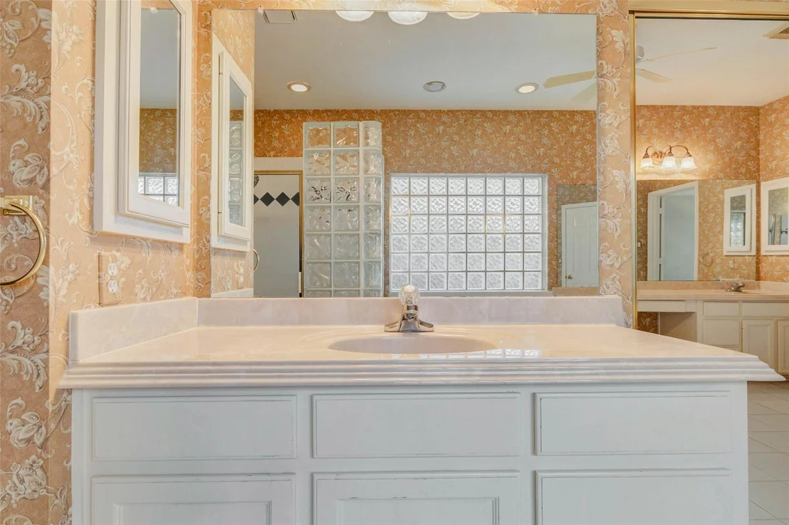 Photo of 2106 Shade Crest Drive