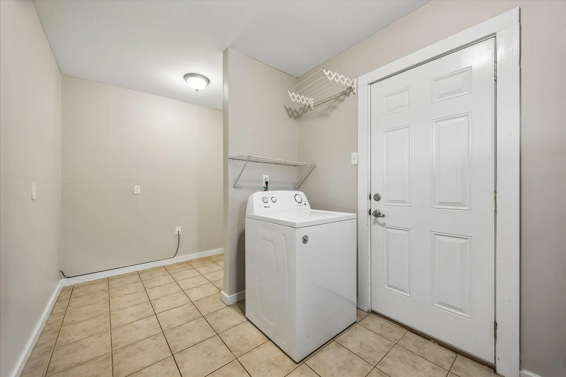 Photo of 4402 Libbey Lane