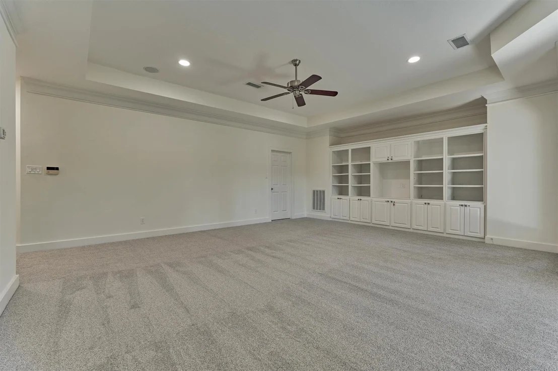 Photo of 43 Meadow Brook Place