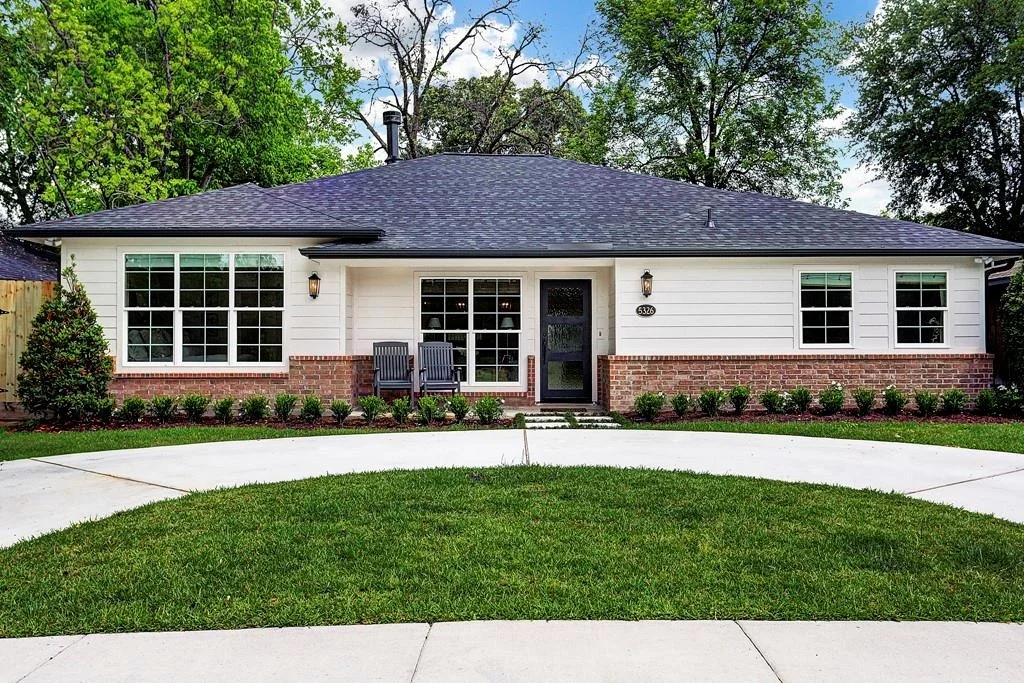 Photo of 5326 Windswept Lane