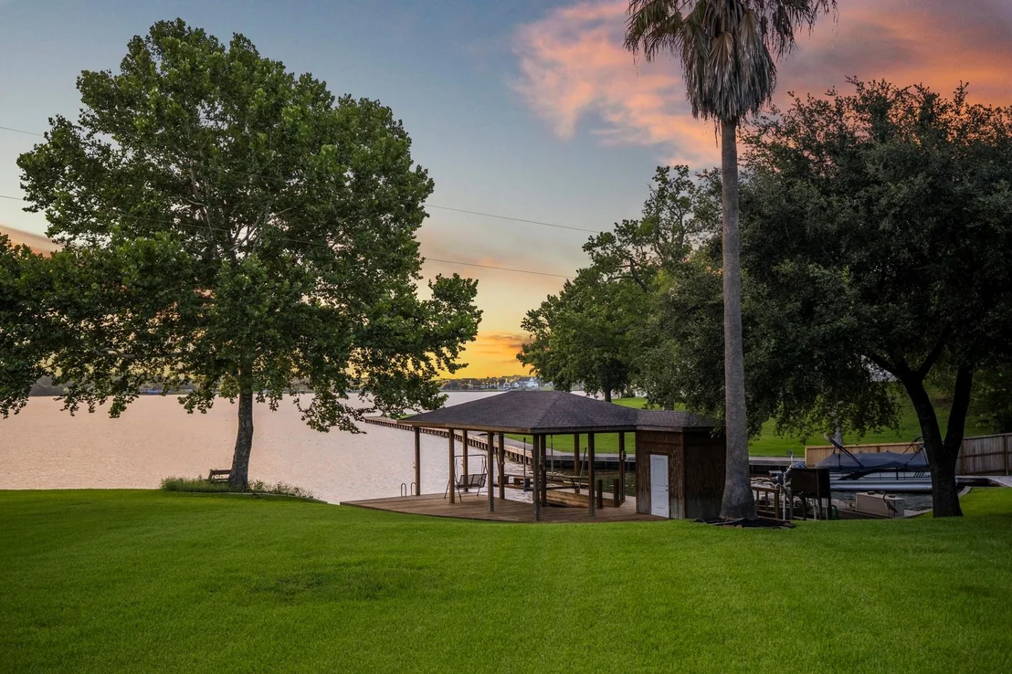 Photo of 9239 Lake Conroe Drive