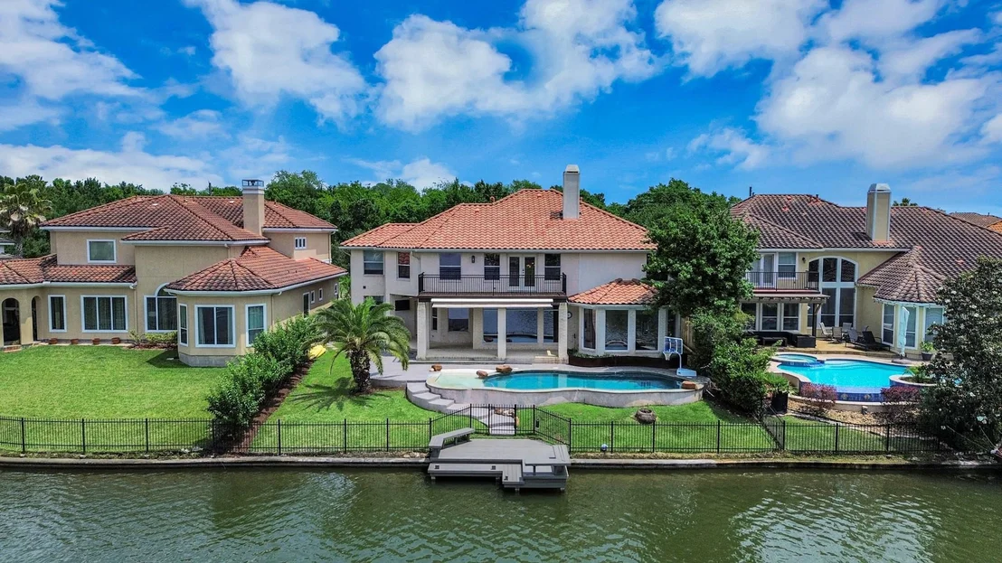 Photo of 1014 Harbour Sands Drive